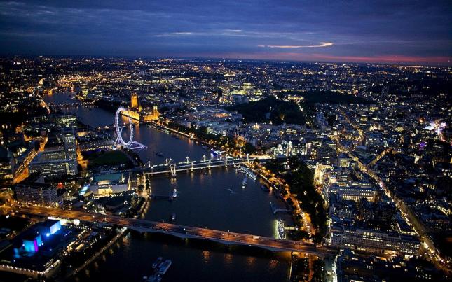 City-Landscape-London-England-United-Kingdom-1600x2560